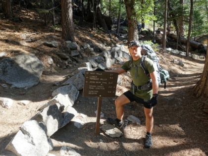 Official start of the Rae Lakes Loop. We had decided to take the loop clockwise to give us more time for altitude adjustment and a more gradual climb. Hopefully we will be back at this spot later in the week...
