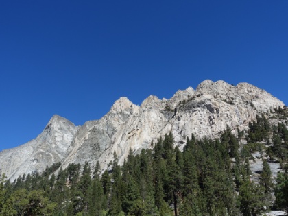 Impressive granite peaks everywhere.