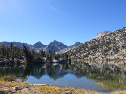 The next lake along the trail, this one unnamed.