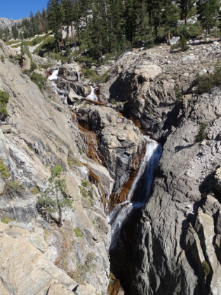 There are lots of cascades along Bubbs Creek as it quickly drops elevation. Like the first day, we spend much of this day wondering what these scenes would be like earlier in a wet year.