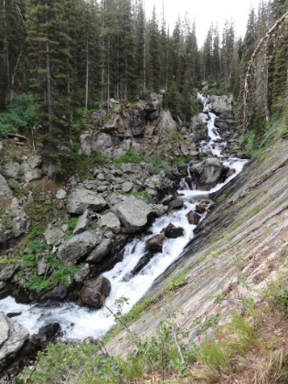 Another huge cascade. Probably a couple hundred feet of vertical drop.
