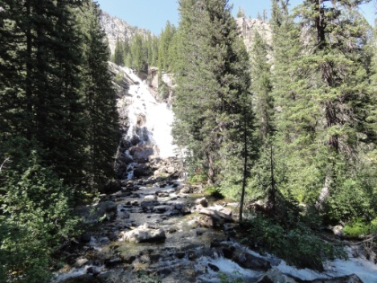Another view of the falls.