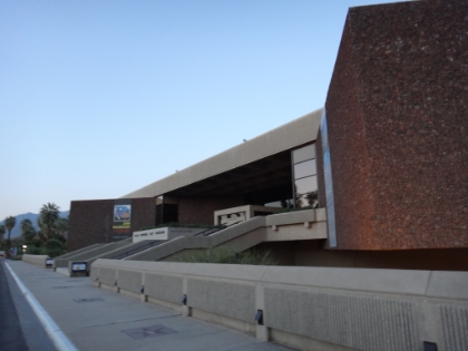 The Desert Art Museum at about 6:15am as I hit the trail. I'm working on 4 hours of sleep and a 2 hour drive.