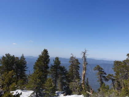 Almost to the top and the views are starting to make it worthwhile. There's Big Bear Lake in the distance. There are no other tracks anywhere, so it looks like I'm the only human that's been up here in a while.