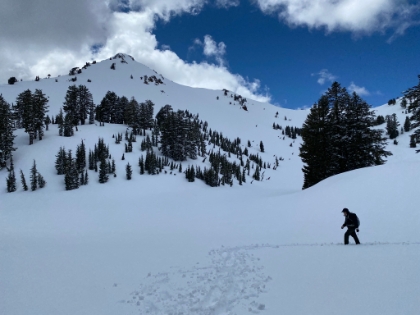 Abominable Snowdad approaching the frozen lakes.