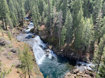 On the way back now. A little different lighting on top of Middle Falls.