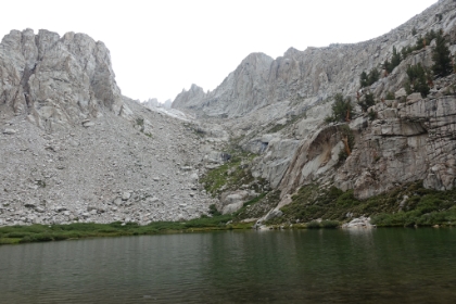 Now that I didn't have to worry about time on the way down, I hung out for a little while at the edge of Mirror Lake.