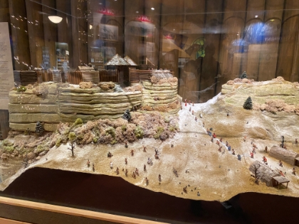 A nice model of Starved Rock and the outpost that once stood atop it.