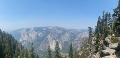 Panorama from the Pohono. El Capitan, Eagle Peak, and Yosemite Falls.