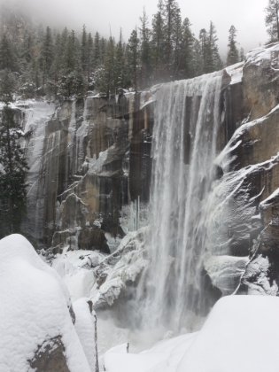 A couple more pictures for good measure. Though I have been here probably a dozen times, this time is unquestionably unique, and I have to take advantage of every angle.