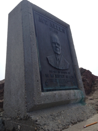 The statue on Sandstone Peak.